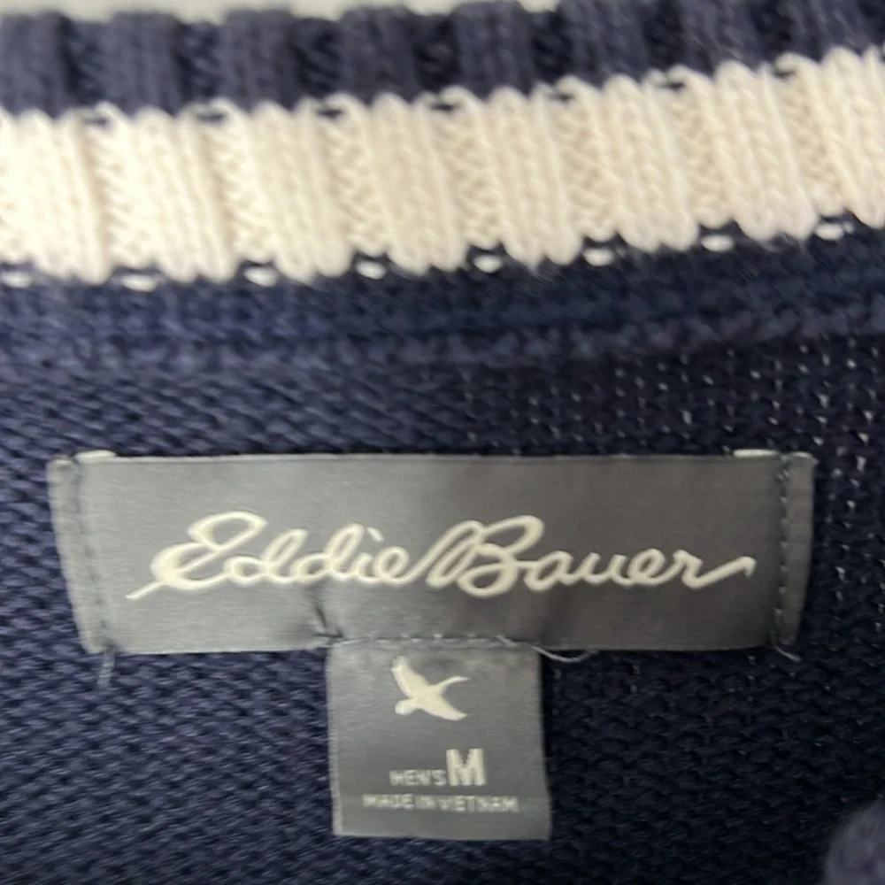 Eddie Bauer men’s pullover sweater medium